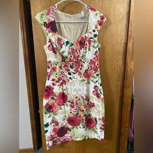 Women’s floral dress